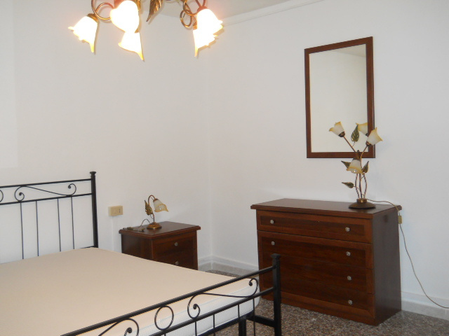 Bilocale arredato in affitto a Calci