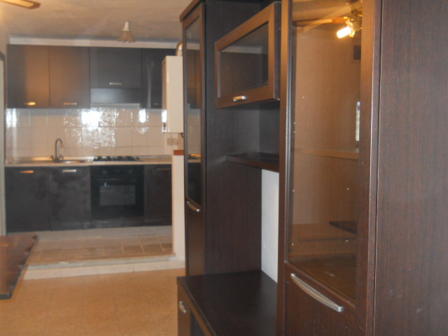 Bilocale arredato in affitto a Calci