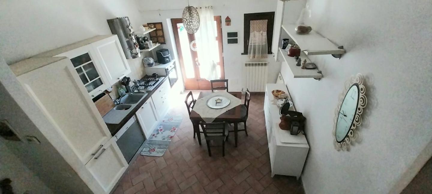 Casa indipendente con giardino a Calci