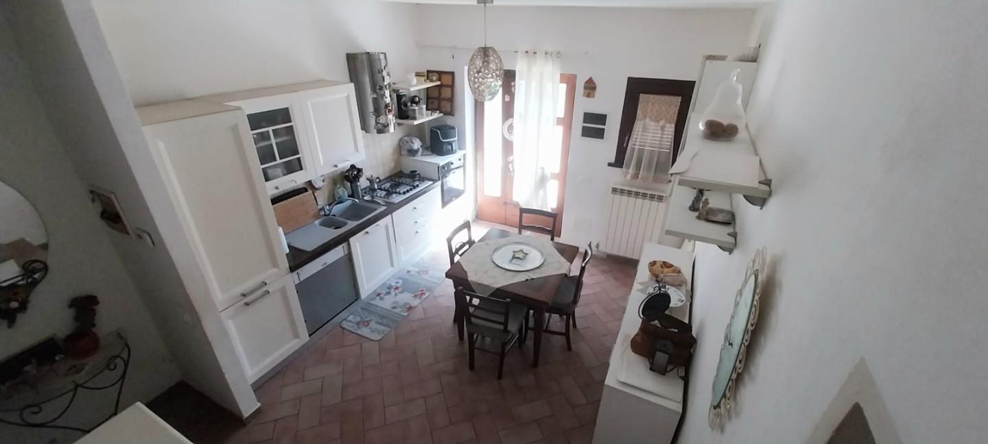 Casa indipendente con giardino a Calci