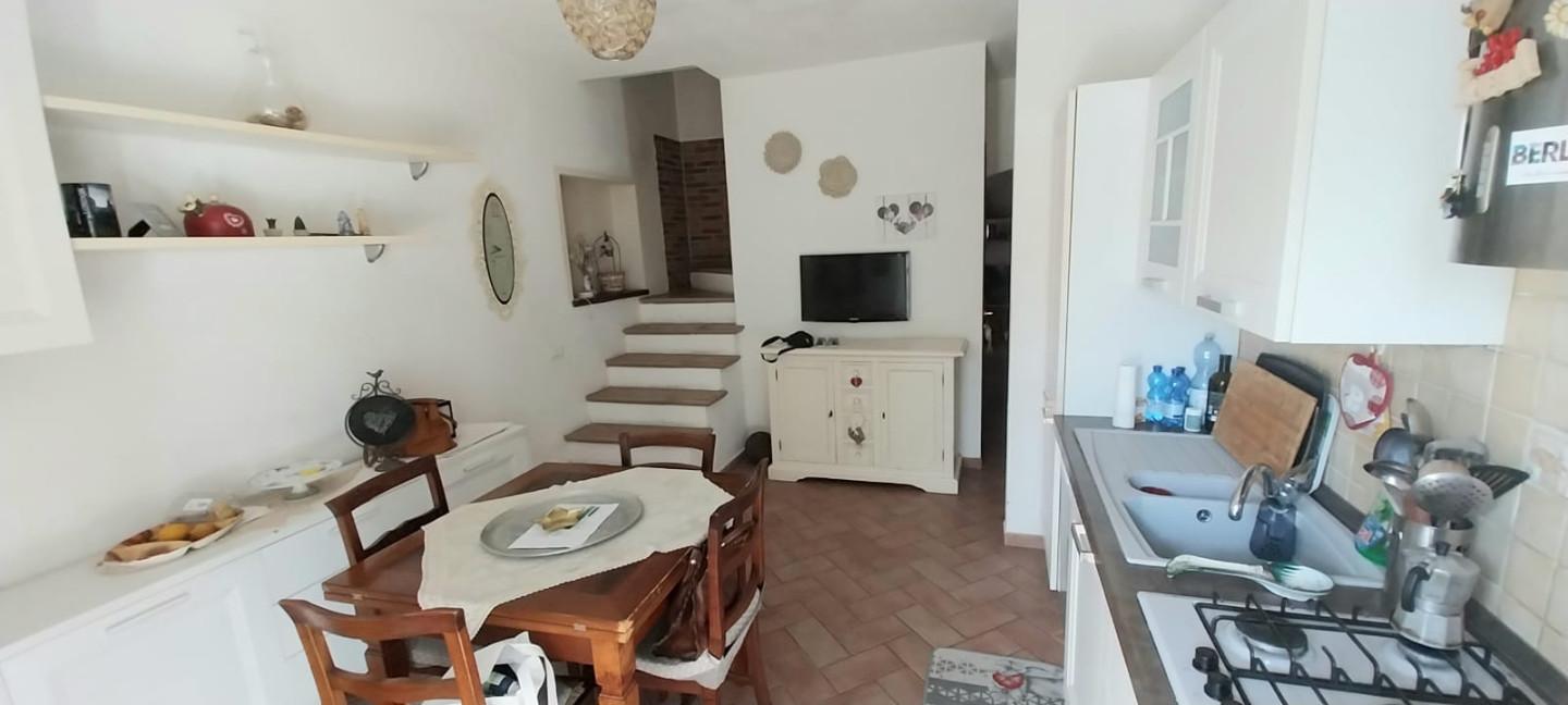 Casa indipendente con giardino a Calci