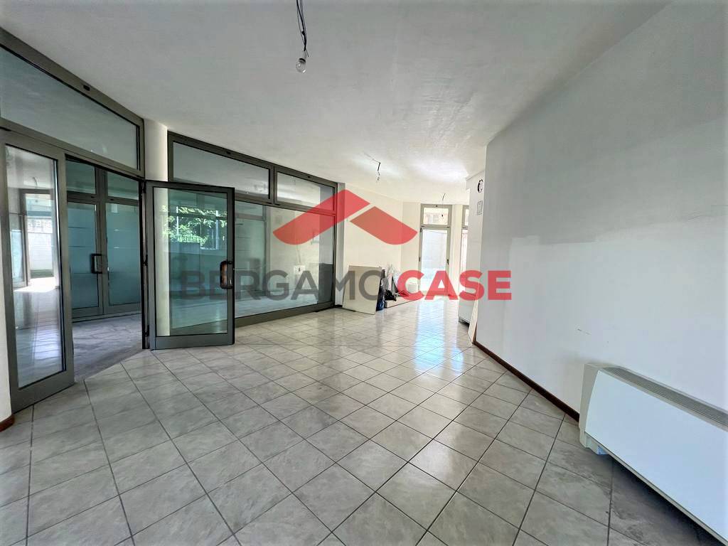 Studio/Ufficio in vendita a Bergamo, San Giorgio