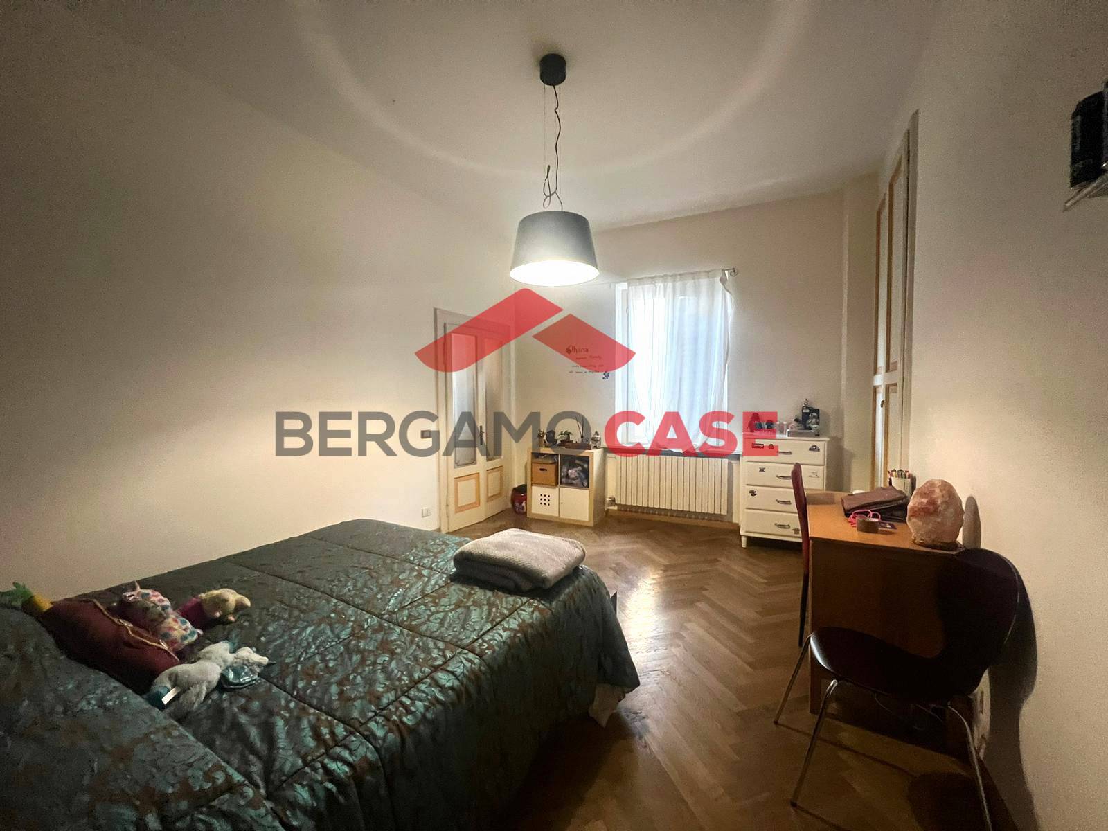 Bilocale in affitto a Bergamo, Poste