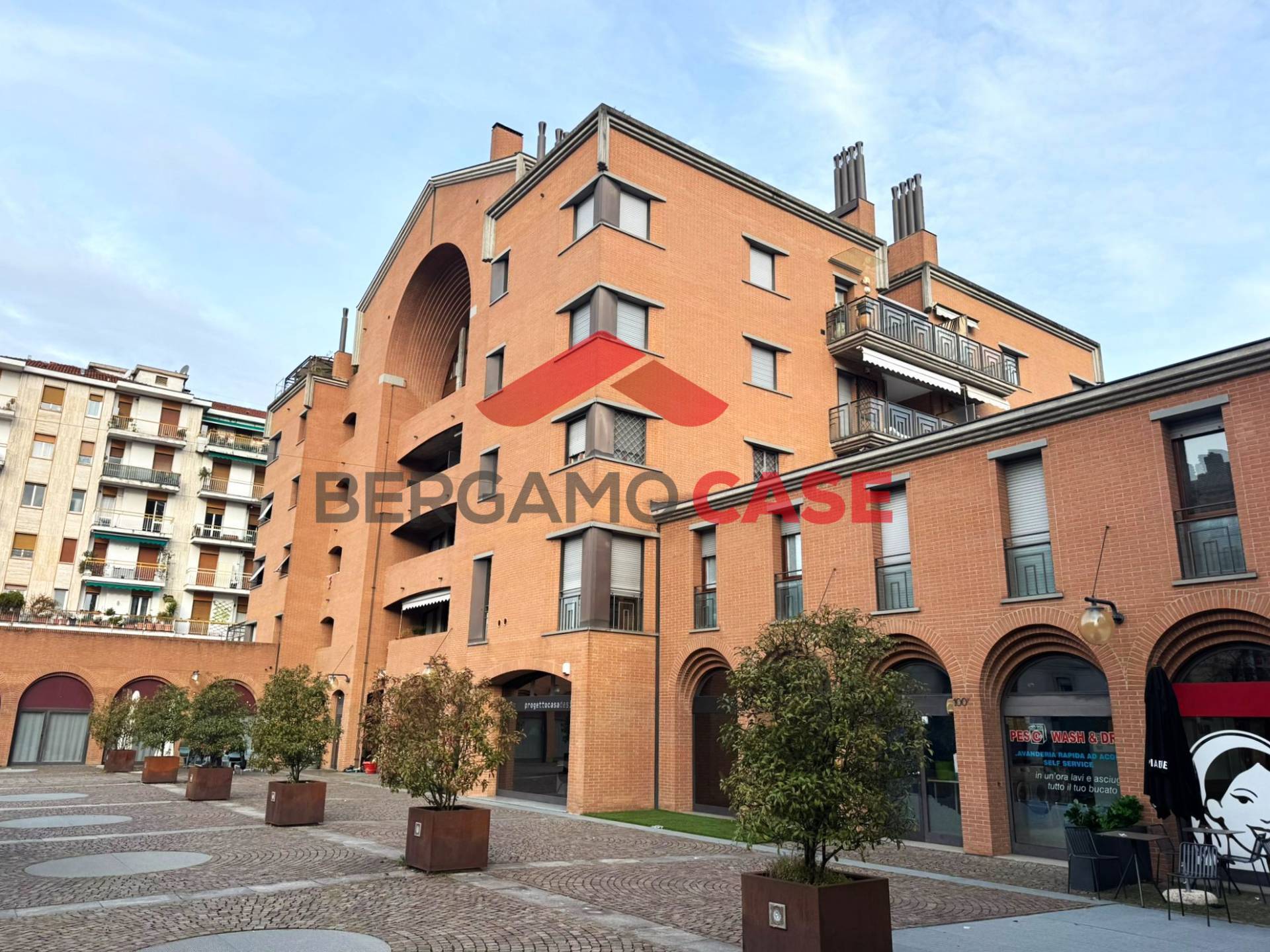 Trilocale in affitto a Bergamo, Borgo Palazzo Media