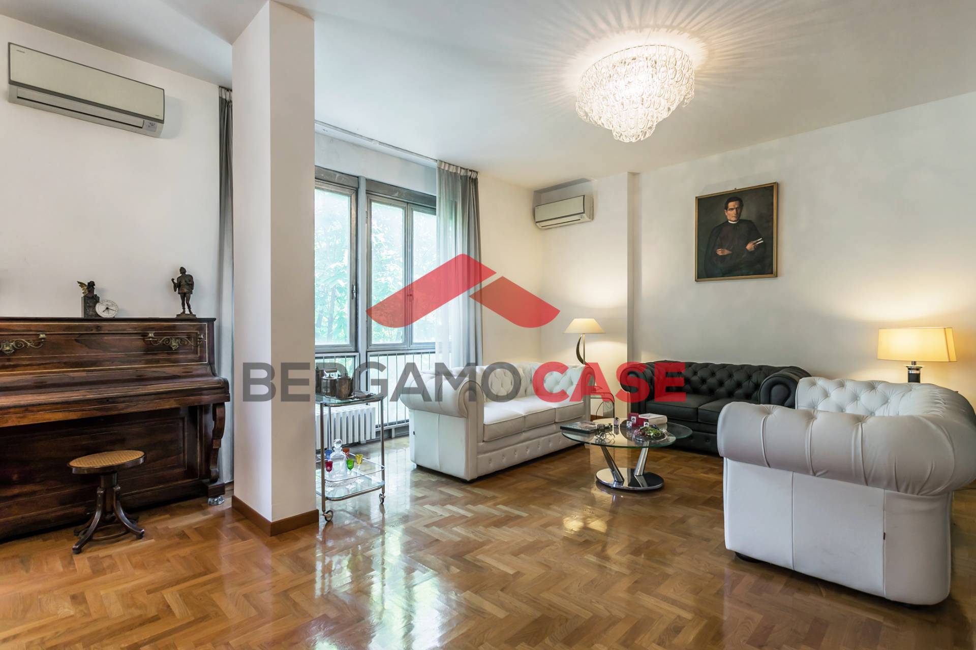 Plurilocale in vendita a Bergamo