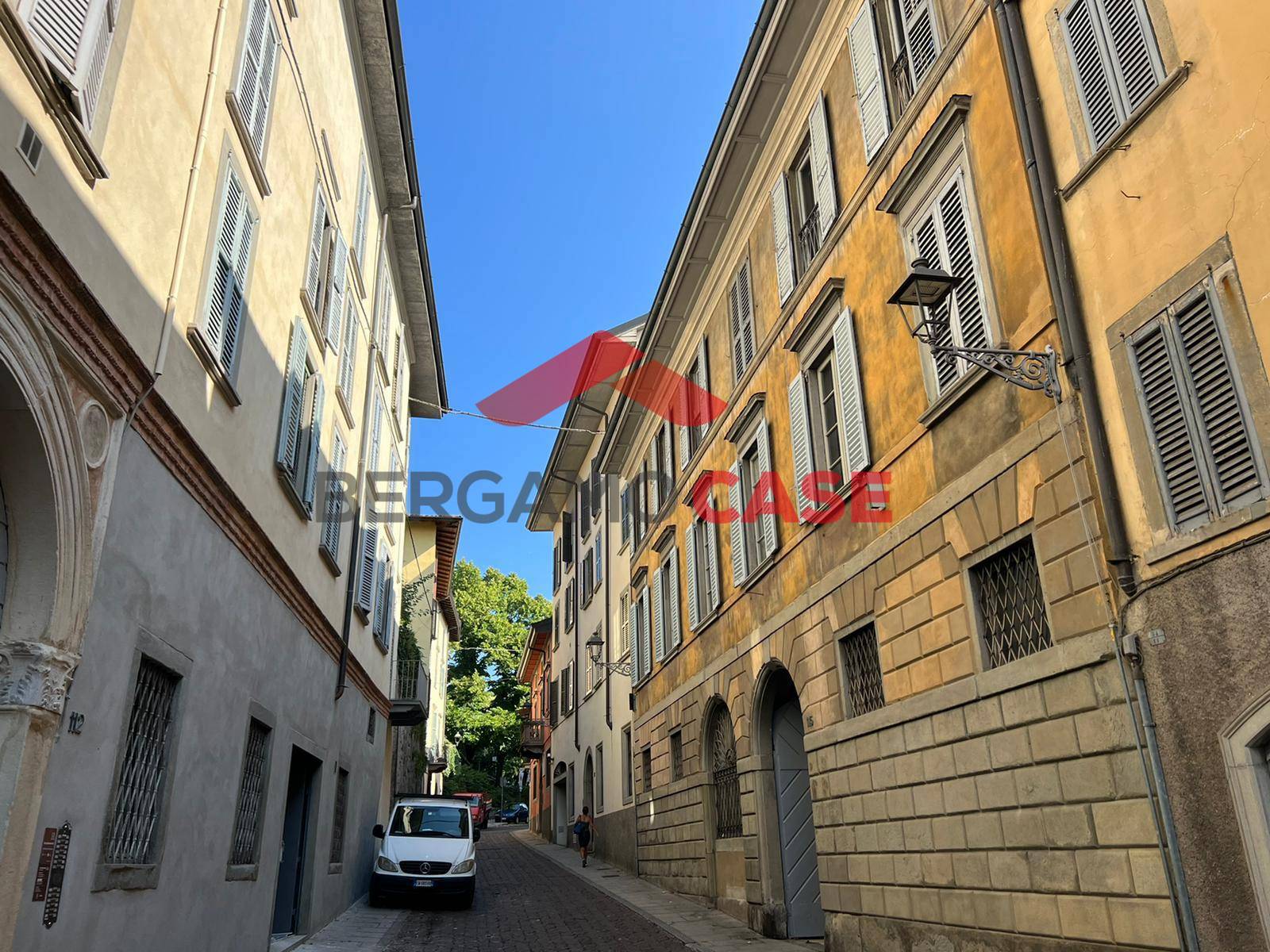 Bilocale in affitto a Bergamo, Centrale