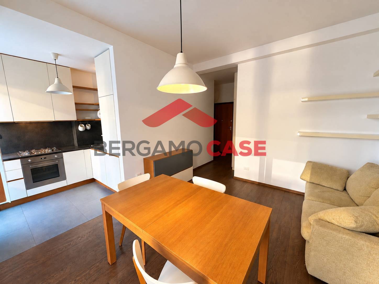 Bilocale in affitto a Bergamo, Borgo S. Caterina
