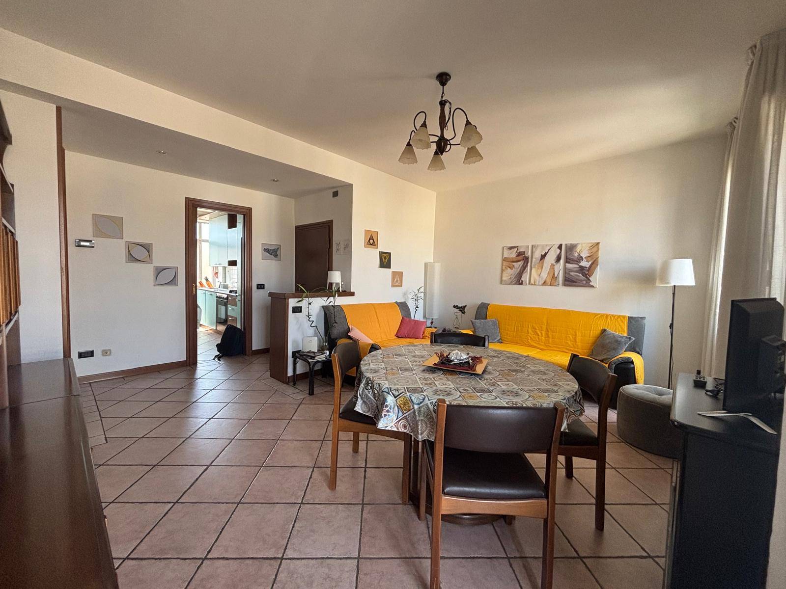 Appartamento in vendita a Bergamo