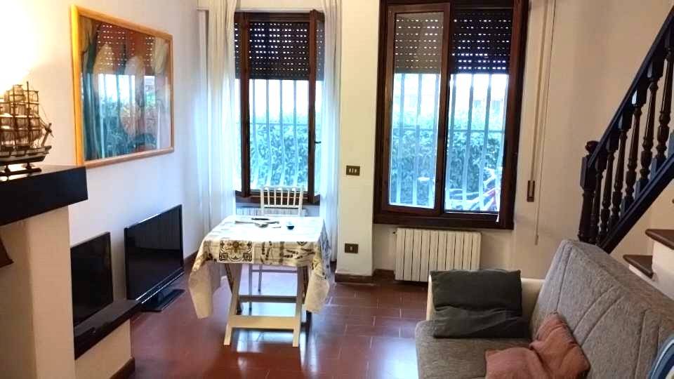 Casa Indipendente in vendita a Viareggio, Centro/Mare
