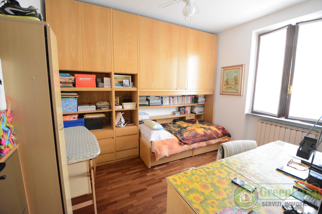 Villa con giardino in via amendola, Burago di Molgora