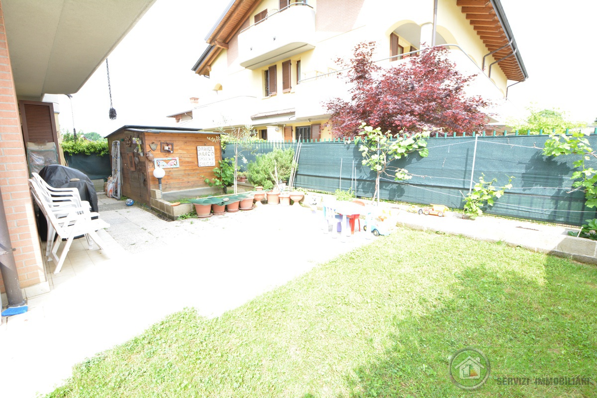 Trilocale con giardino in via gaber, Cavenago di Brianza