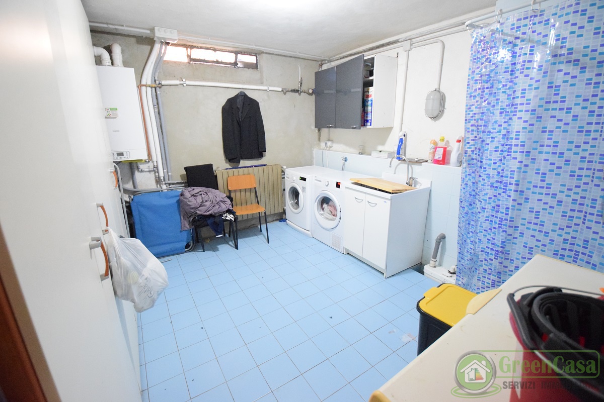 Trilocale ristrutturato in via silvio pellico, Burago di Molgora