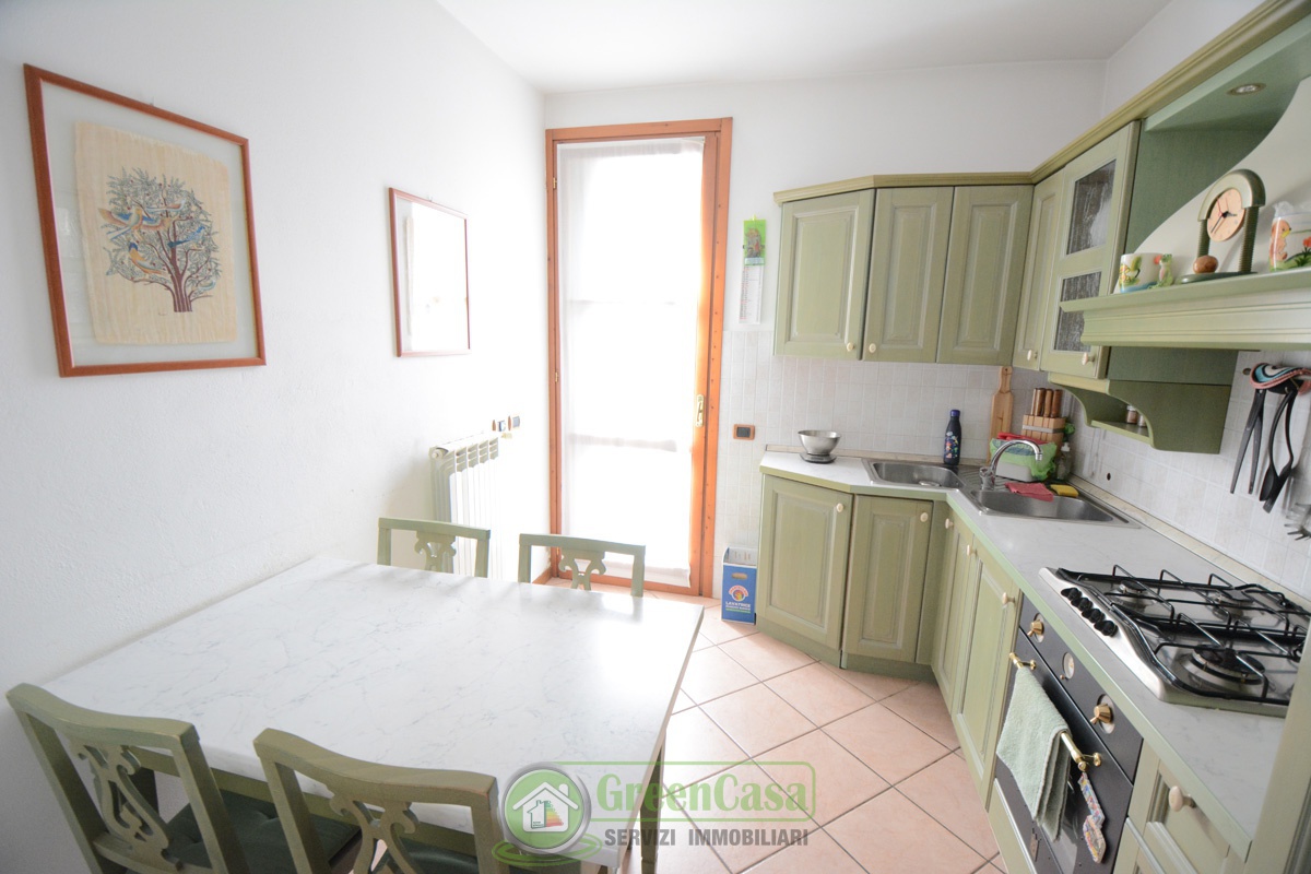 Trilocale in vendita in via dei mille, Cavenago di Brianza