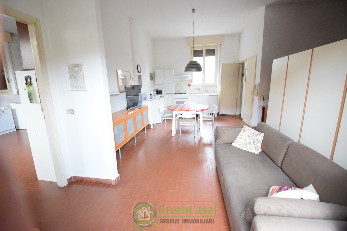 Casa indipendente con giardino in via c.na foppani, Ornago