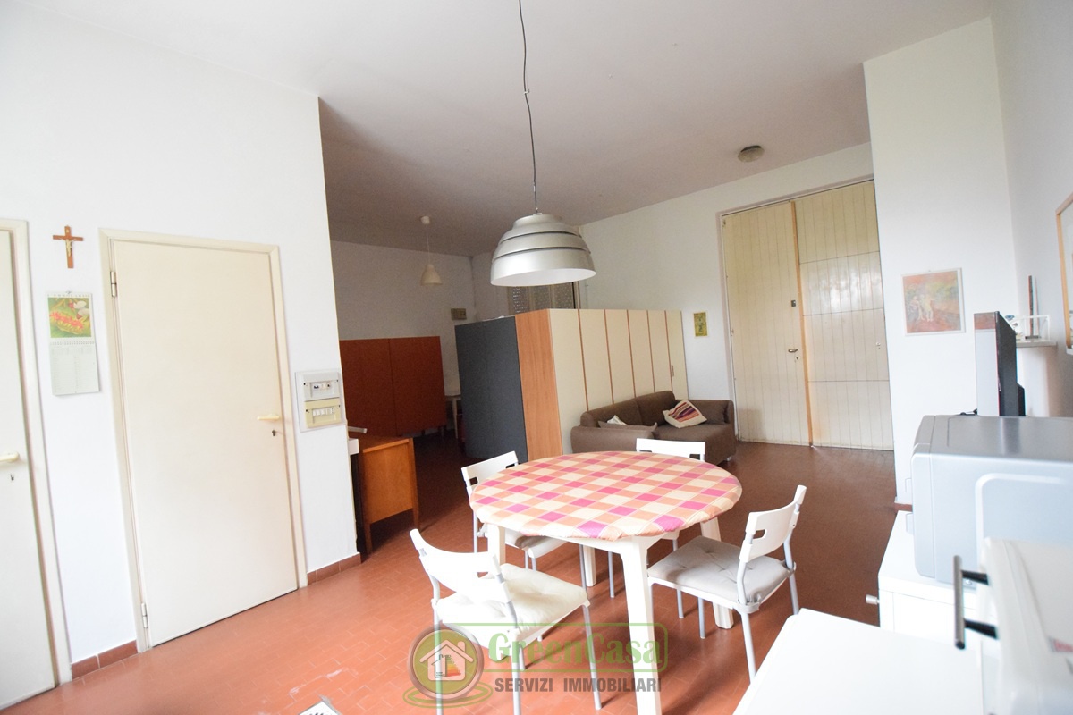 Casa indipendente con giardino in via c.na foppani, Ornago