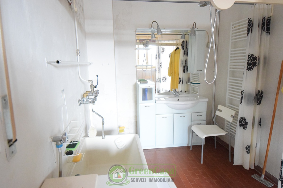 Casa indipendente con giardino in via c.na foppani, Ornago