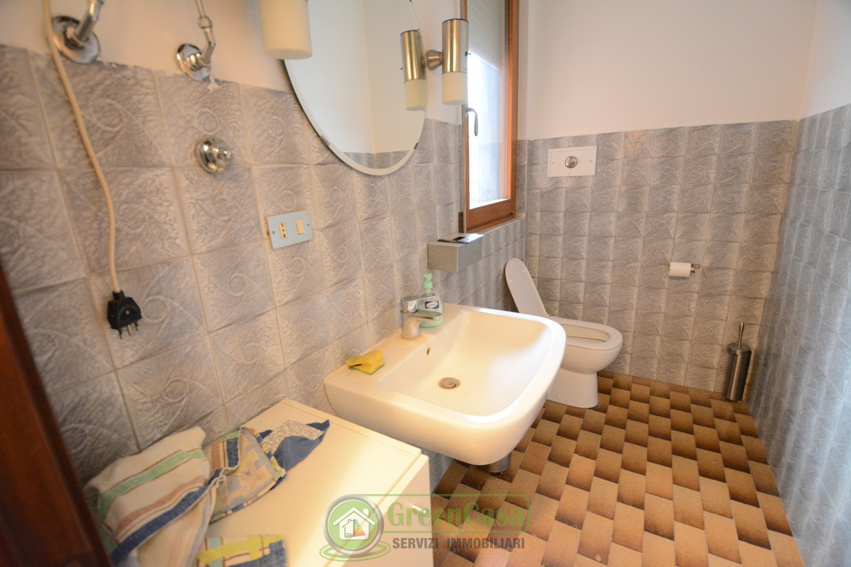 Ufficio in vendita in via martiri della liberta', Burago di Molgora