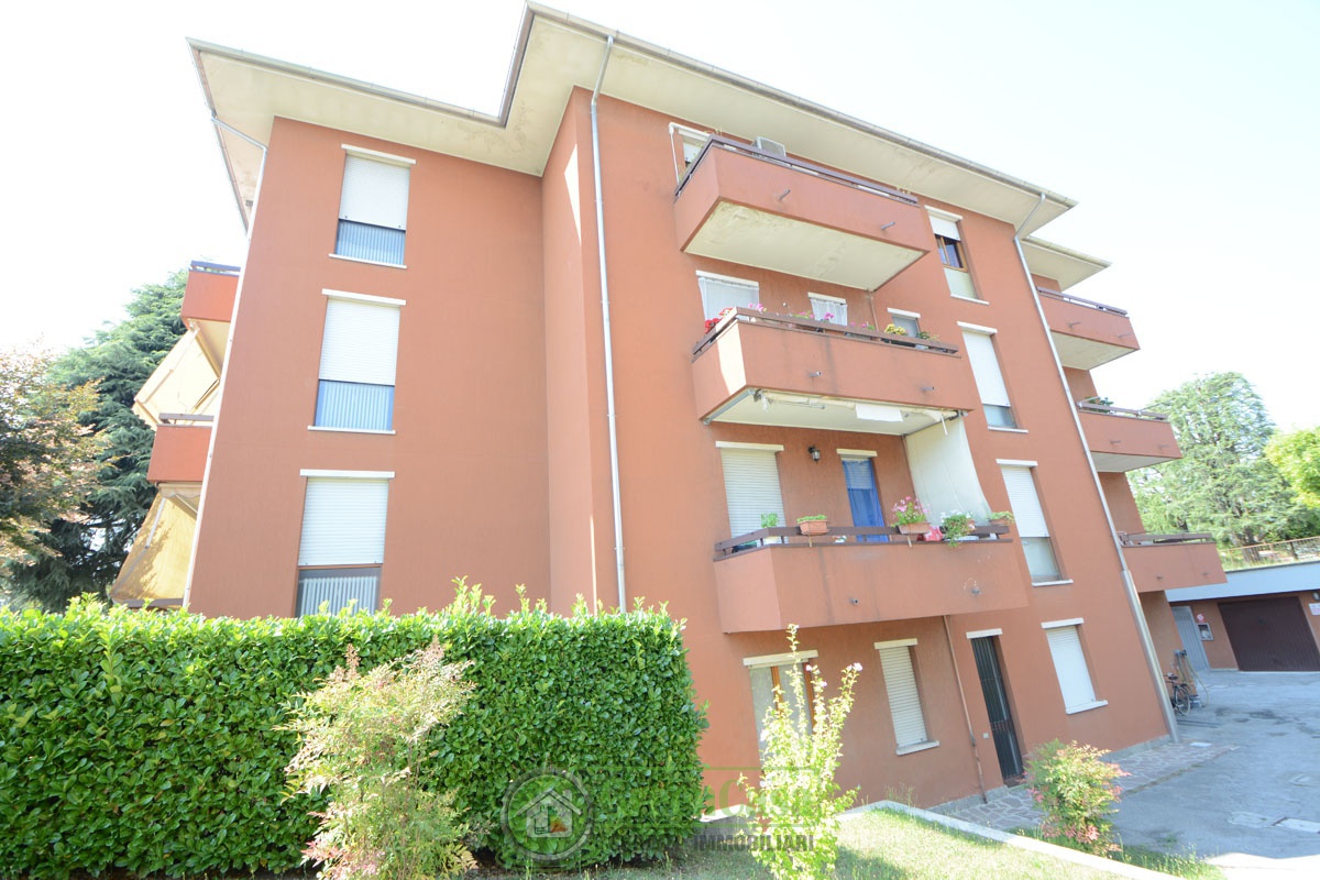 Ufficio in vendita in via martiri della liberta', Burago di Molgora