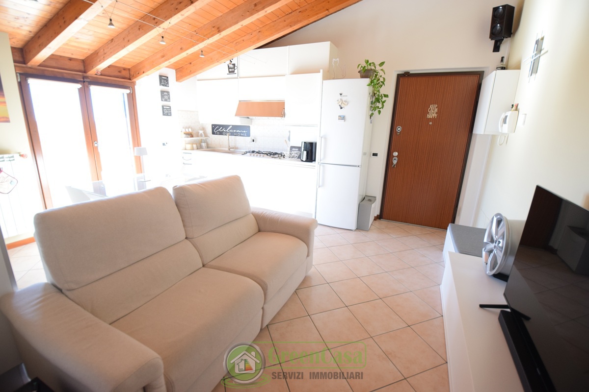 Appartamento in vendita in via achille grandi, Roncello