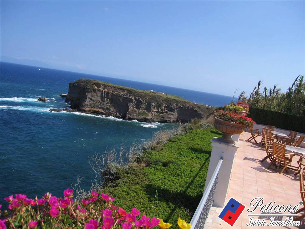 Attivit in vendita a Ventotene