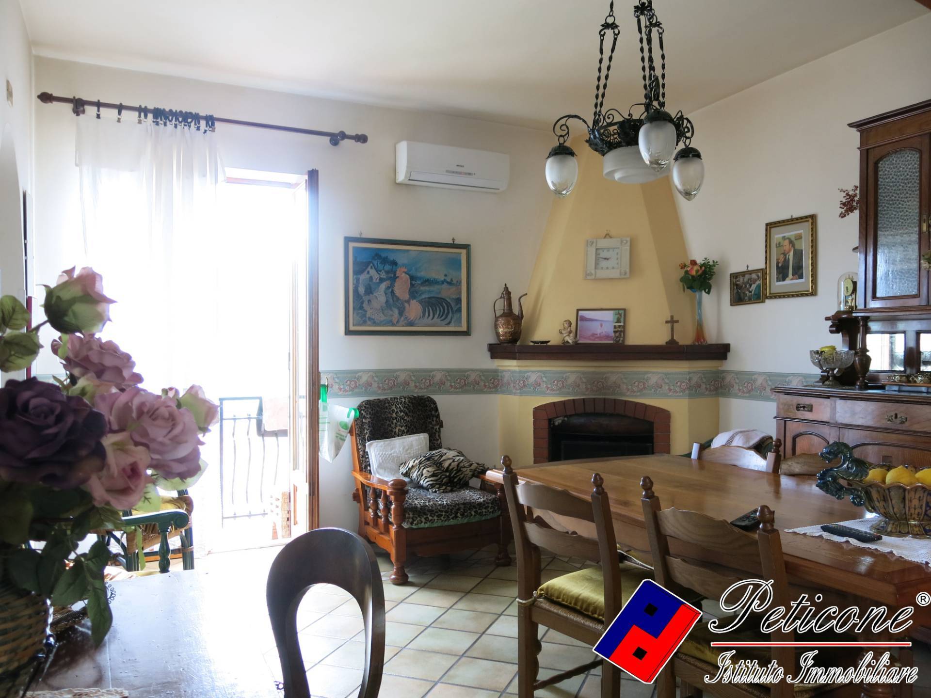 Appartamento in vendita a Monte San Biagio, Centro