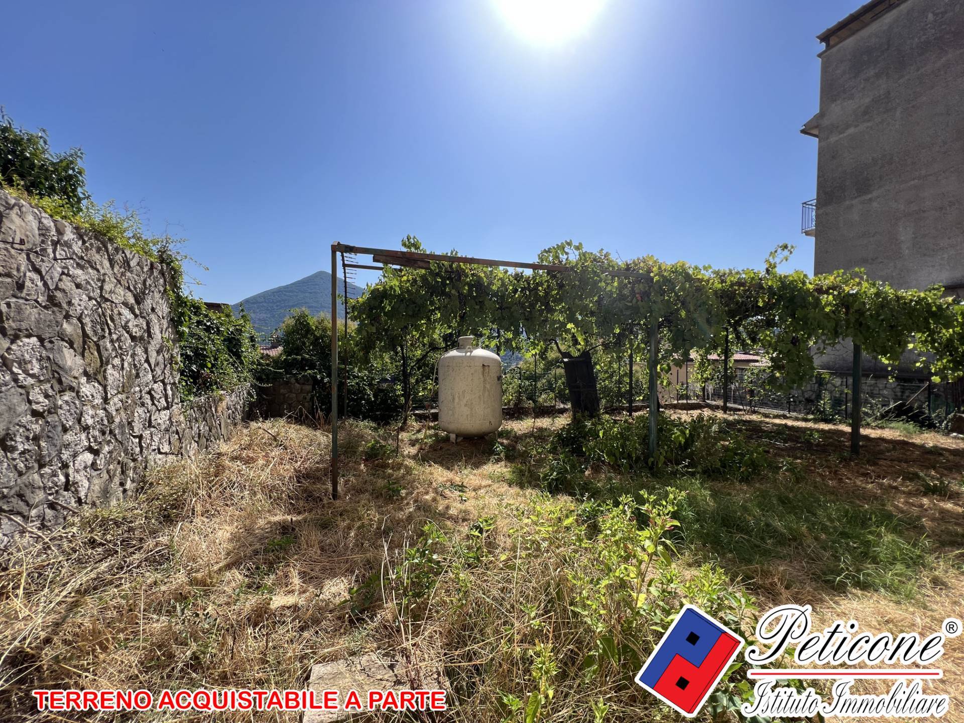 Appartamento in vendita a Lenola, Centro