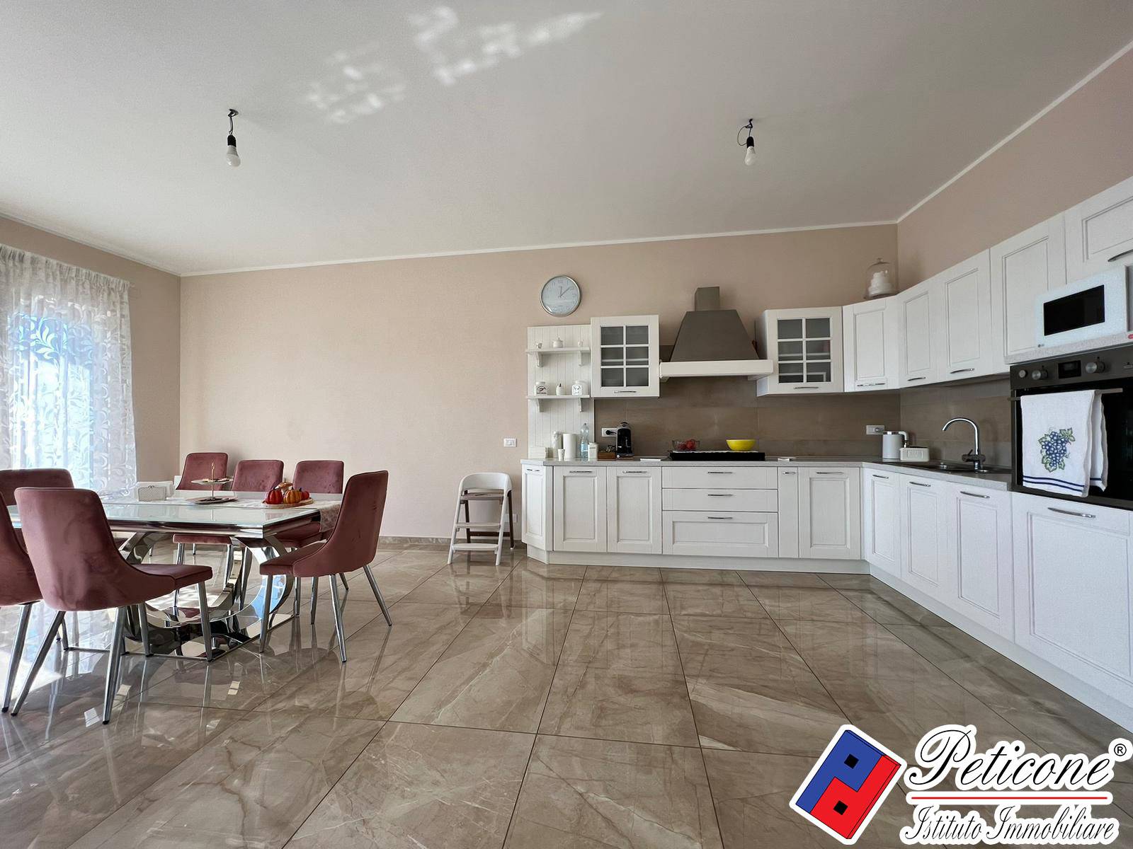 Appartamento in vendita a Monte San Biagio, Centro