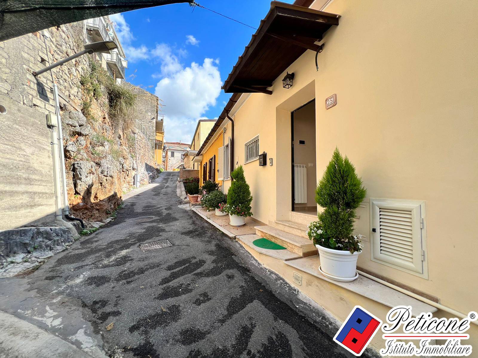 Appartamento in vendita a Monte San Biagio, Centro