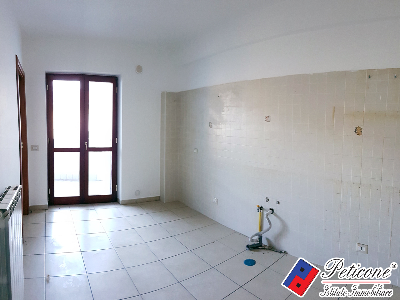 Appartamento in vendita a Fondi, Semicentro