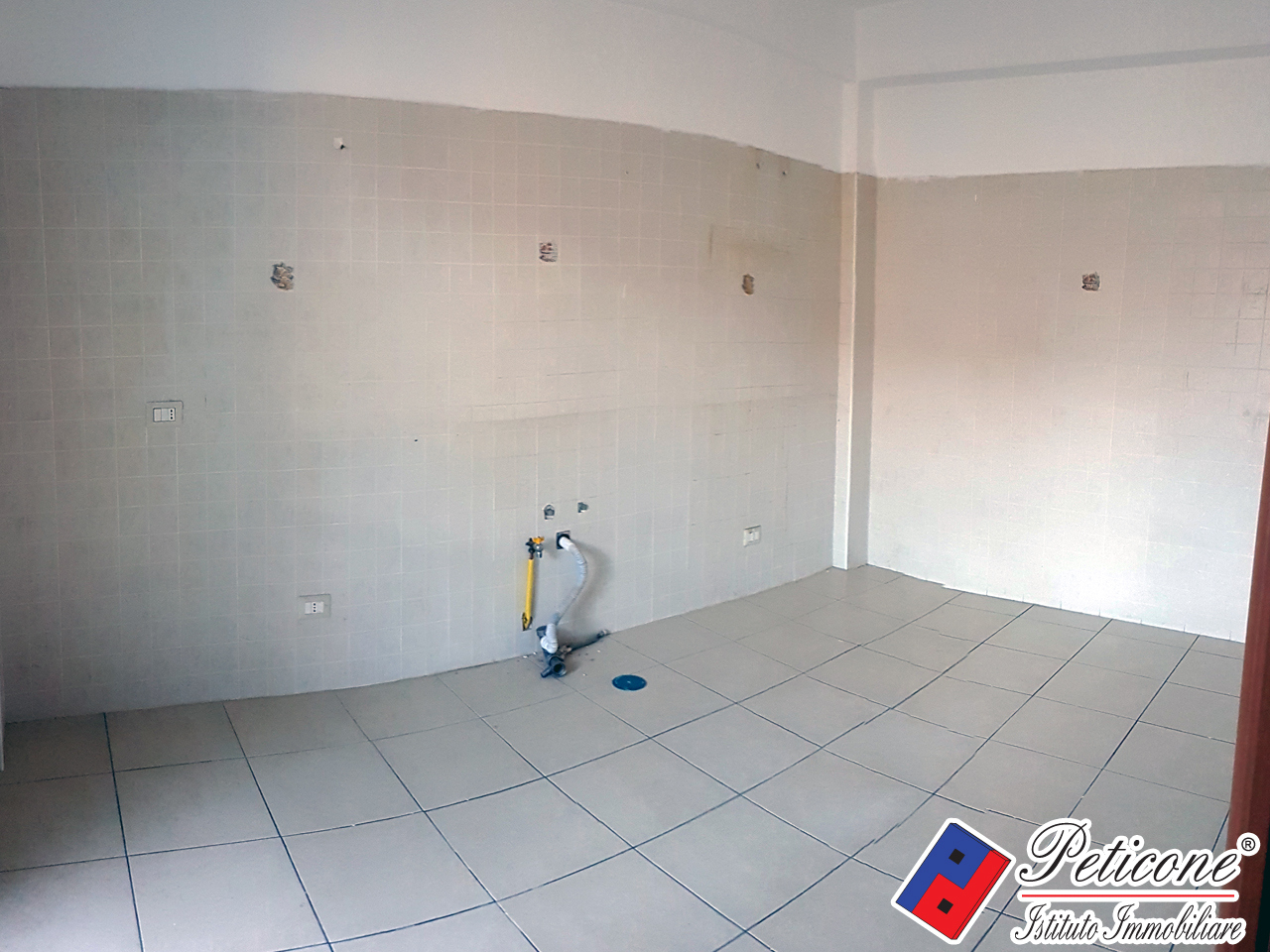 Appartamento in vendita a Fondi, Semicentro