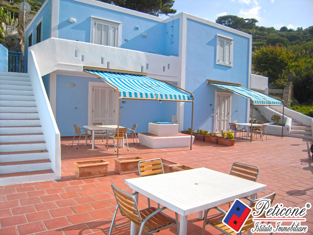 Villa in vendita a Ponza, Centro
