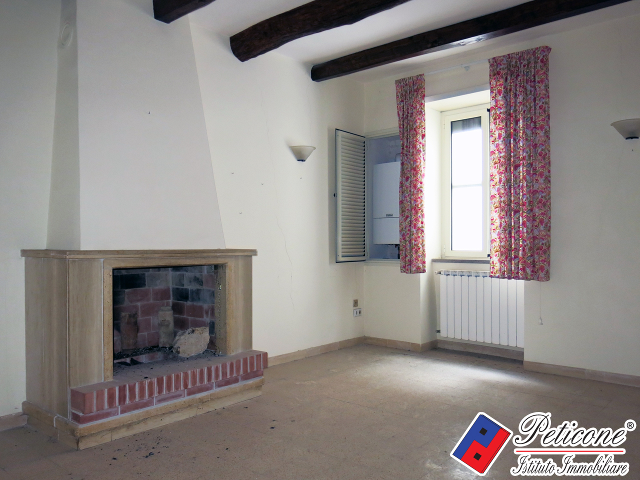 Appartamento in vendita a Lenola, Centro Storico