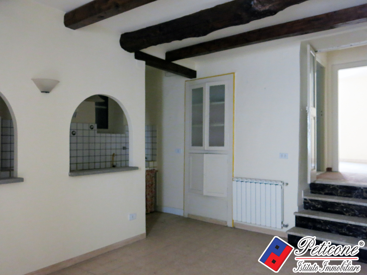 Appartamento in vendita a Lenola, Centro Storico