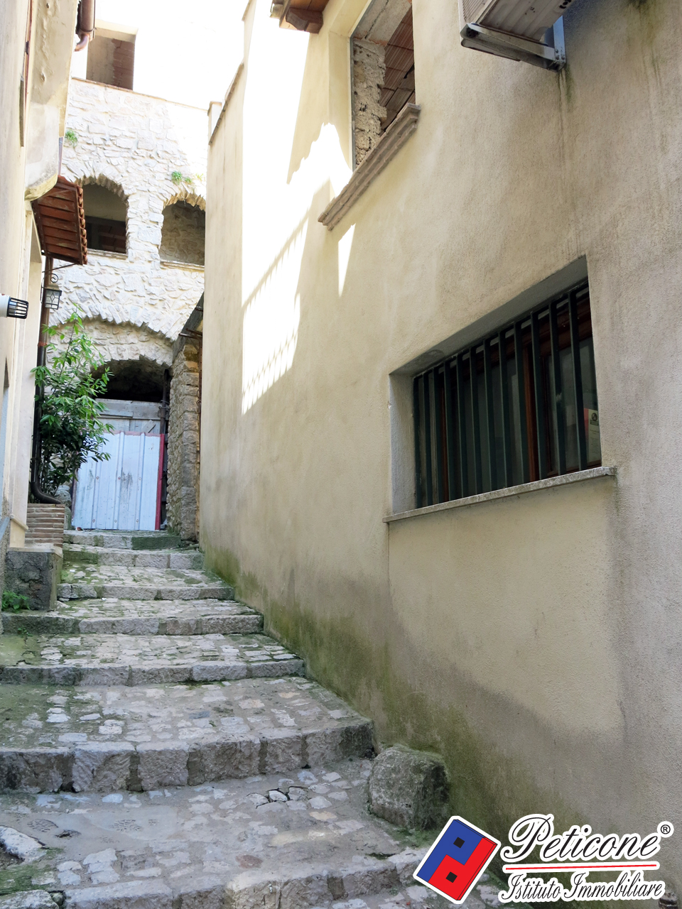 Appartamento in vendita a Lenola, Centro