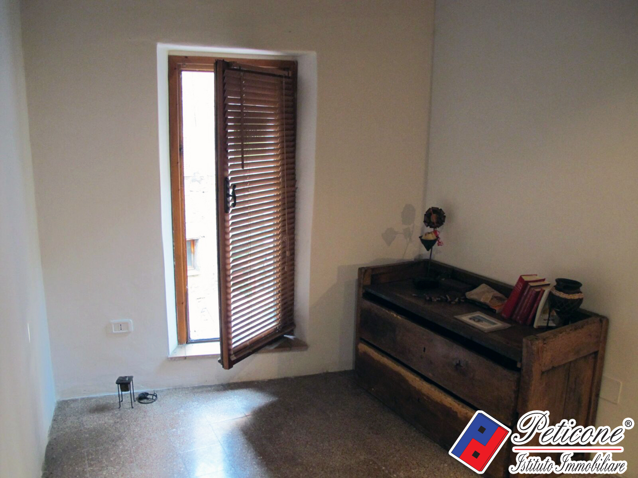 Appartamento in vendita a Lenola