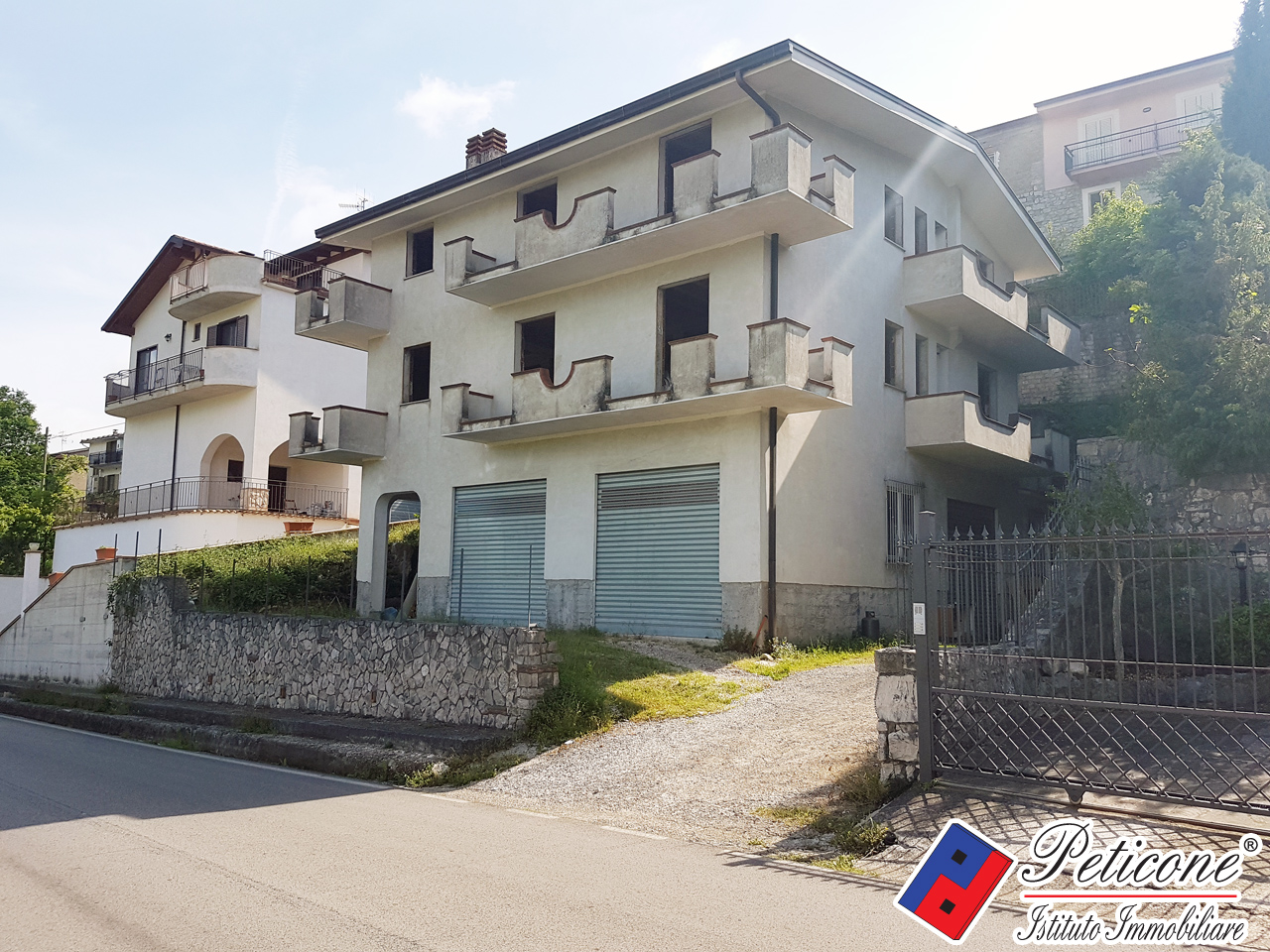 Villa in vendita a Lenola, Centro