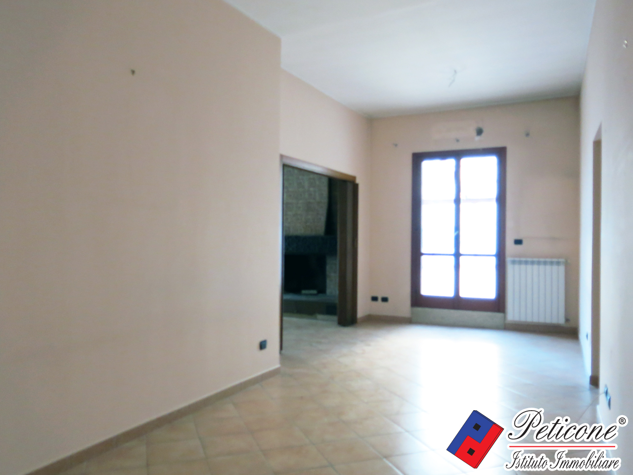 Appartamento in vendita a Fondi, Centro storico