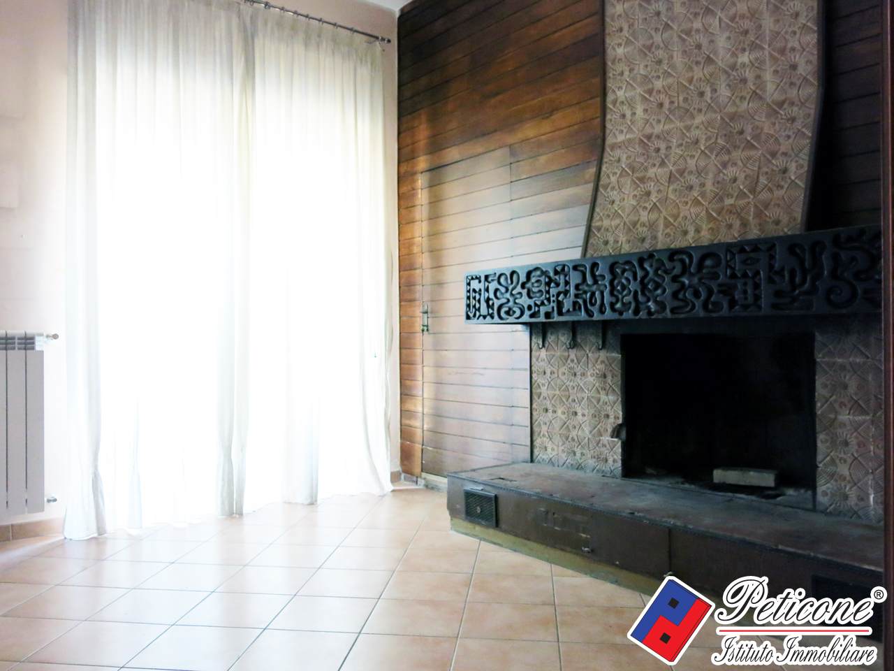 Appartamento in vendita a Fondi, Centro storico