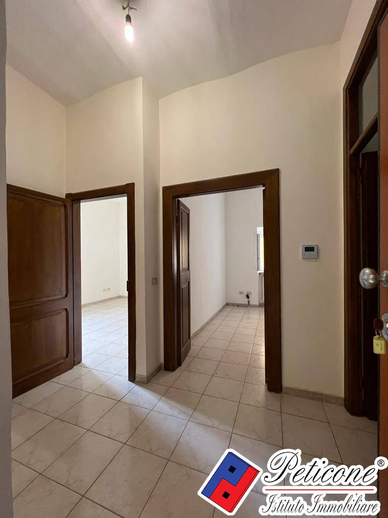 Appartamento in vendita a Lenola, Centro