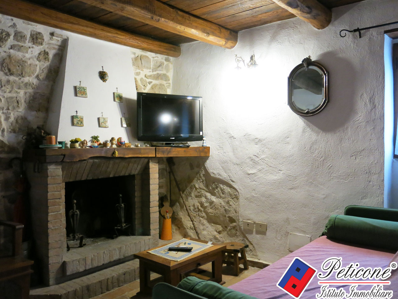 Appartamento in vendita a Lenola, Centro Storico