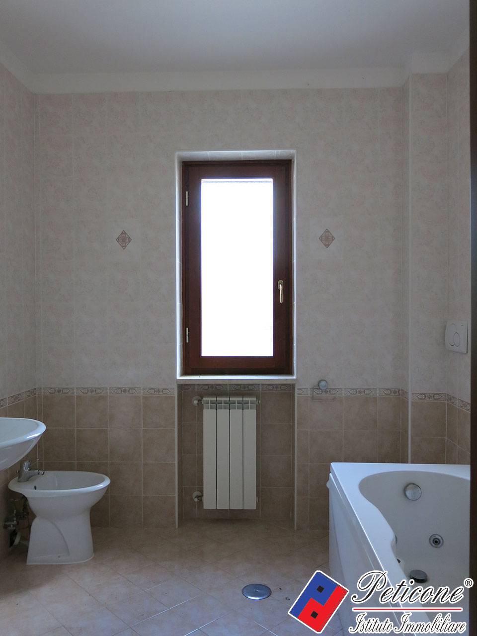 Appartamento in vendita a Fondi, Carrera