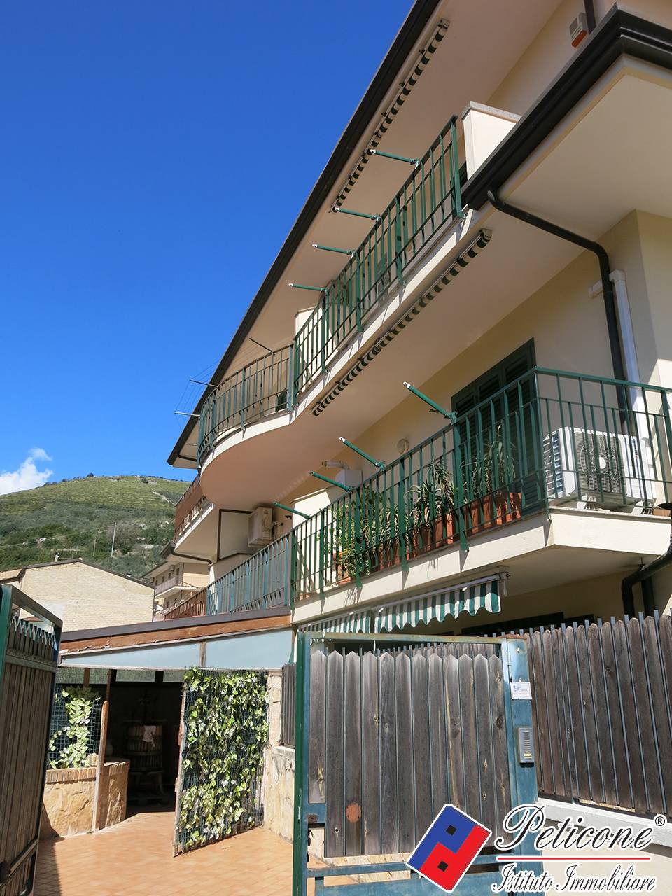 Villa in vendita a Fondi, Querce