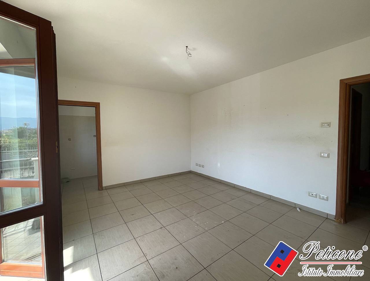 Appartamento in vendita a Fondi, Carrera