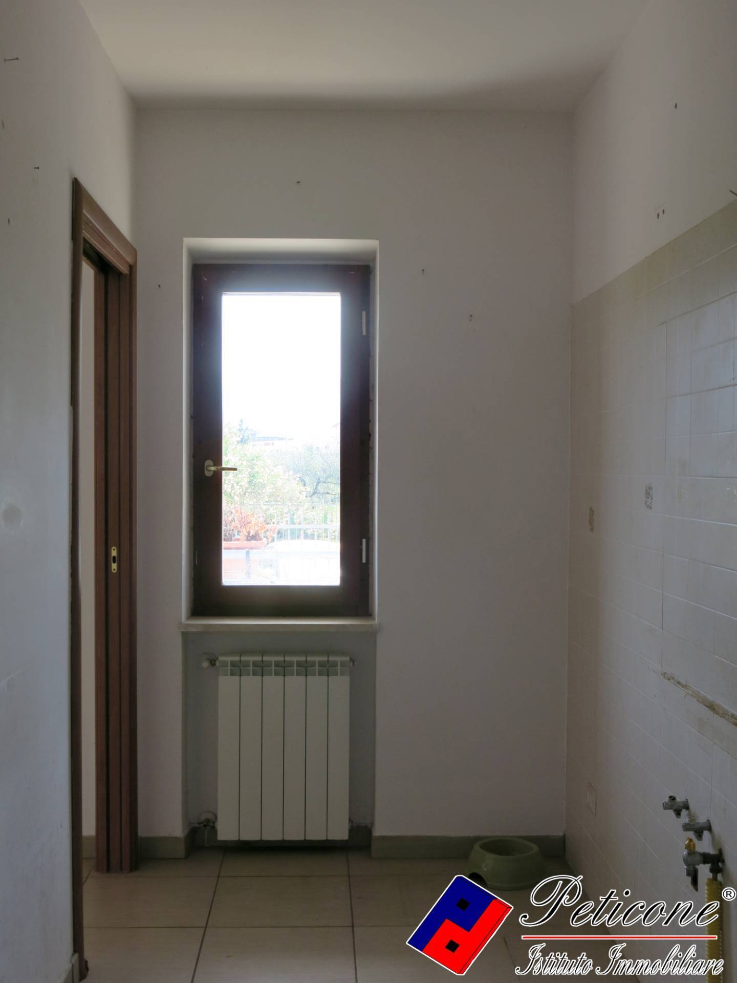 Appartamento in vendita a Fondi, Carrera