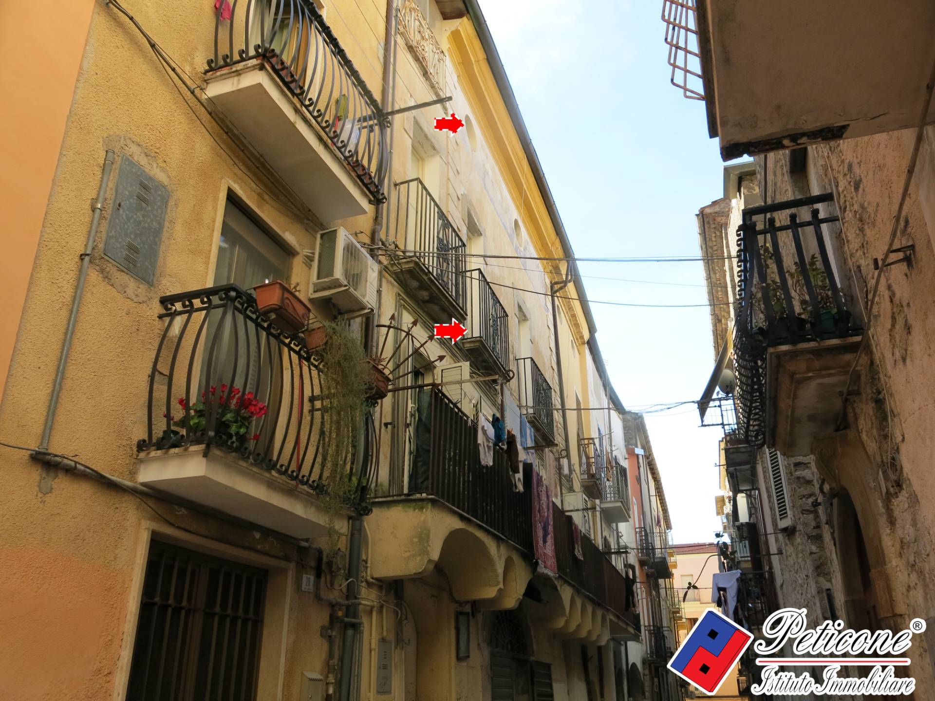 Appartamento in vendita a Fondi, Centro storico