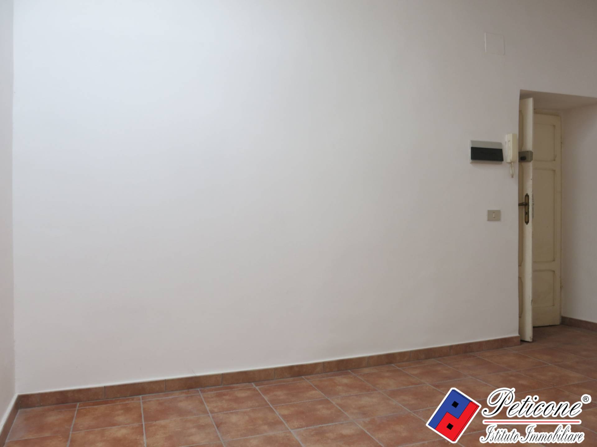 Appartamento in vendita a Fondi, Centro storico