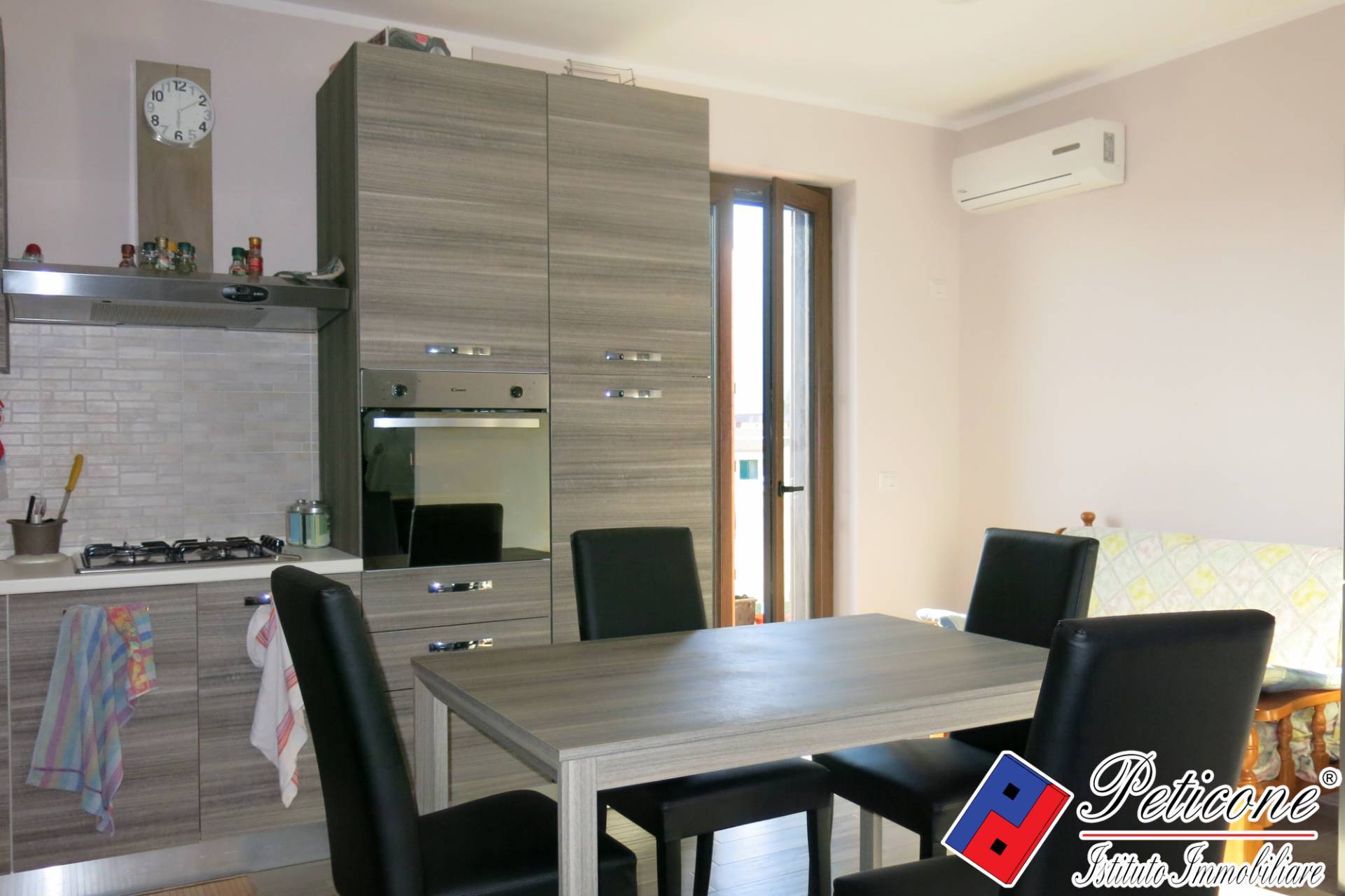 Appartamento in vendita a Fondi, Marina di Fondi