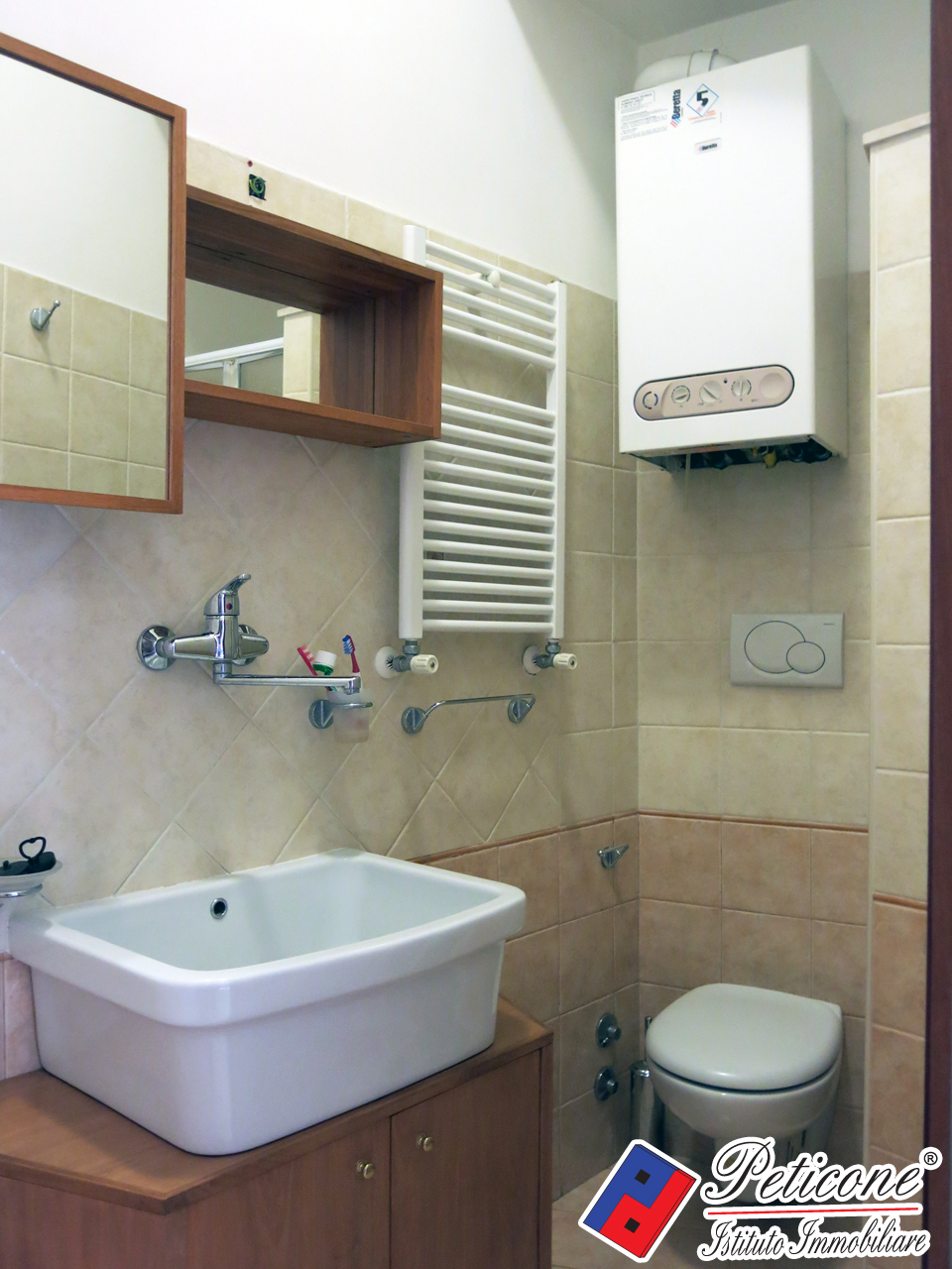 Appartamento in vendita a Fondi, Centro