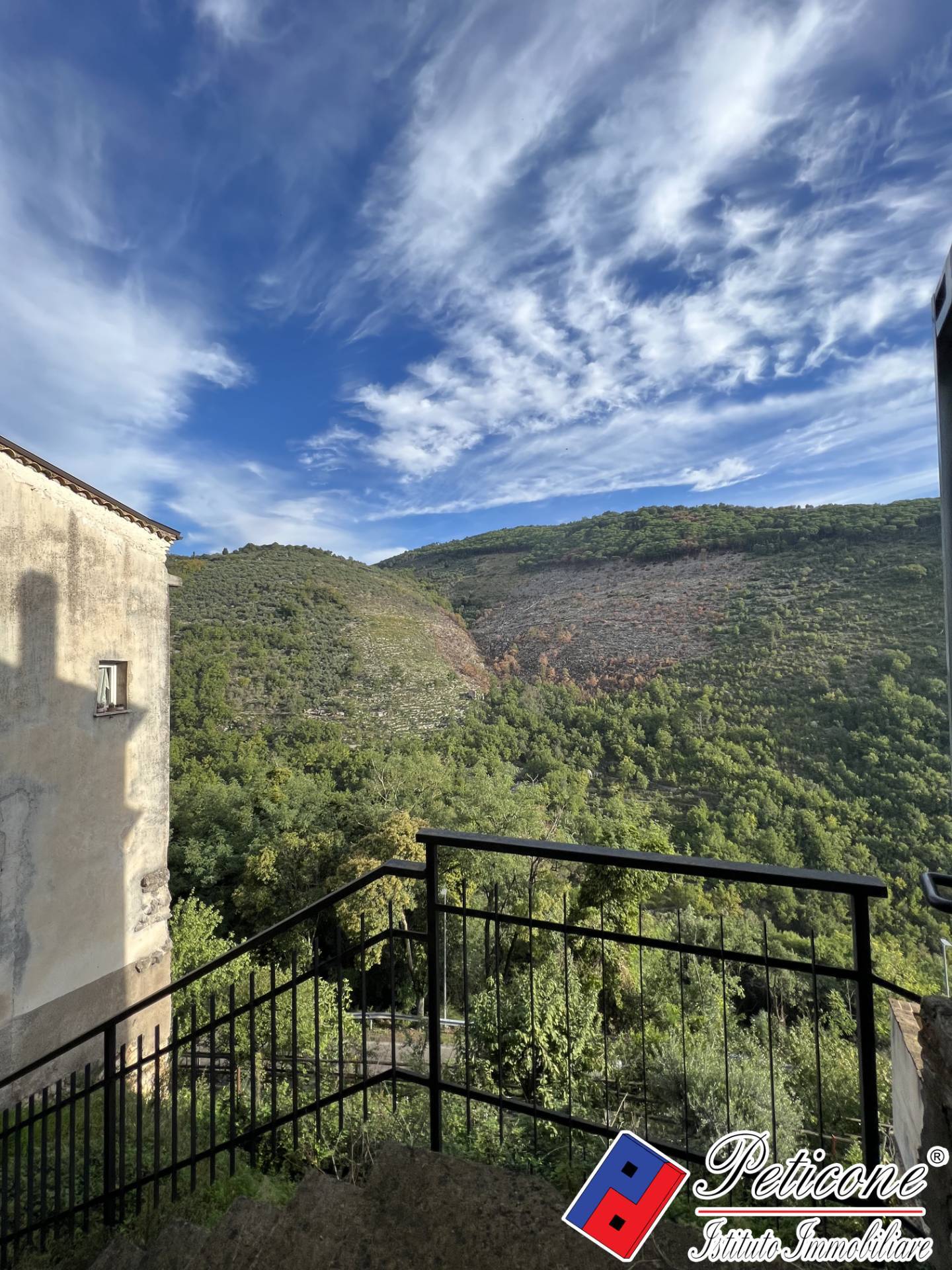 Appartamento in vendita a Lenola, Centro Storico