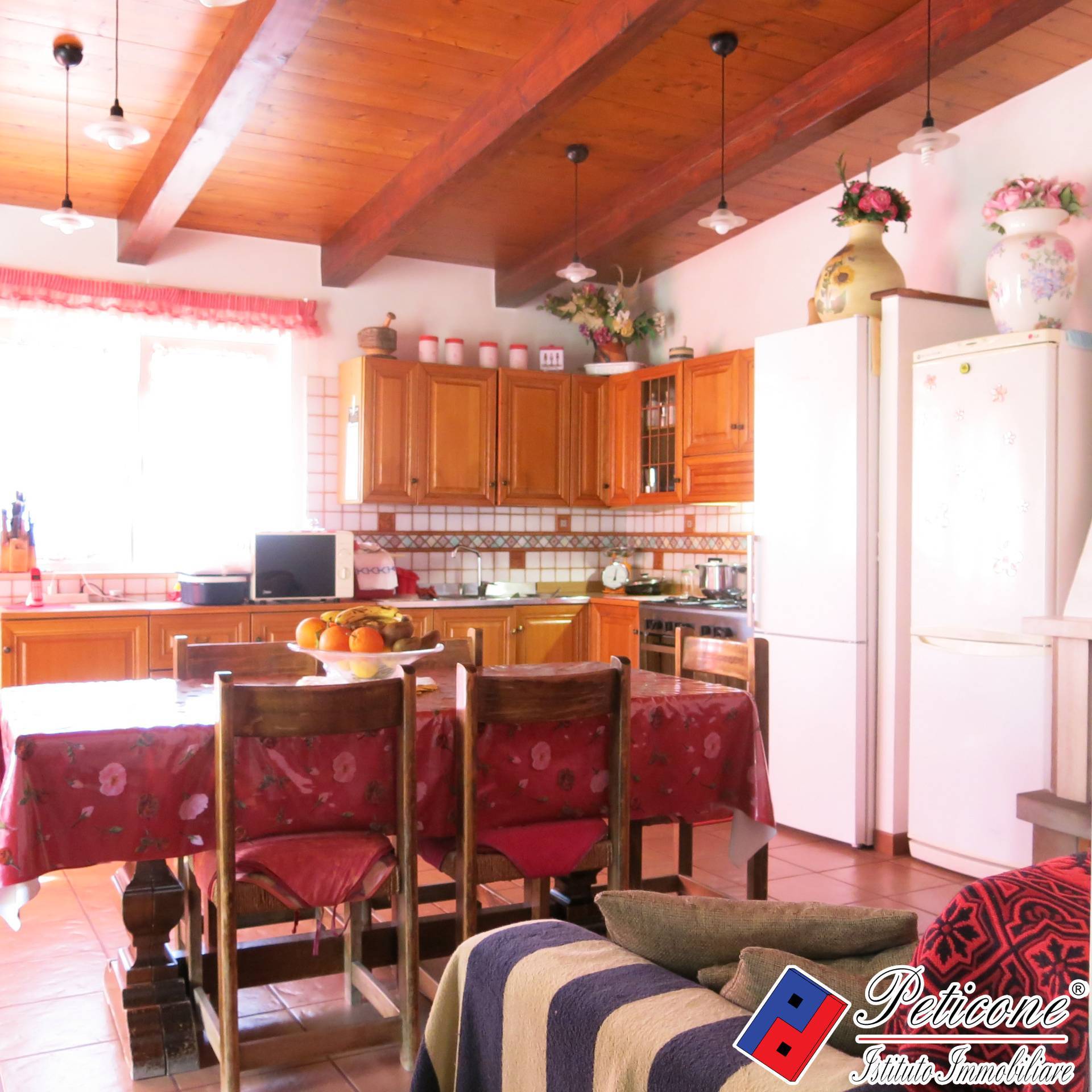 Villa in vendita a Monte San Biagio, Semicentro